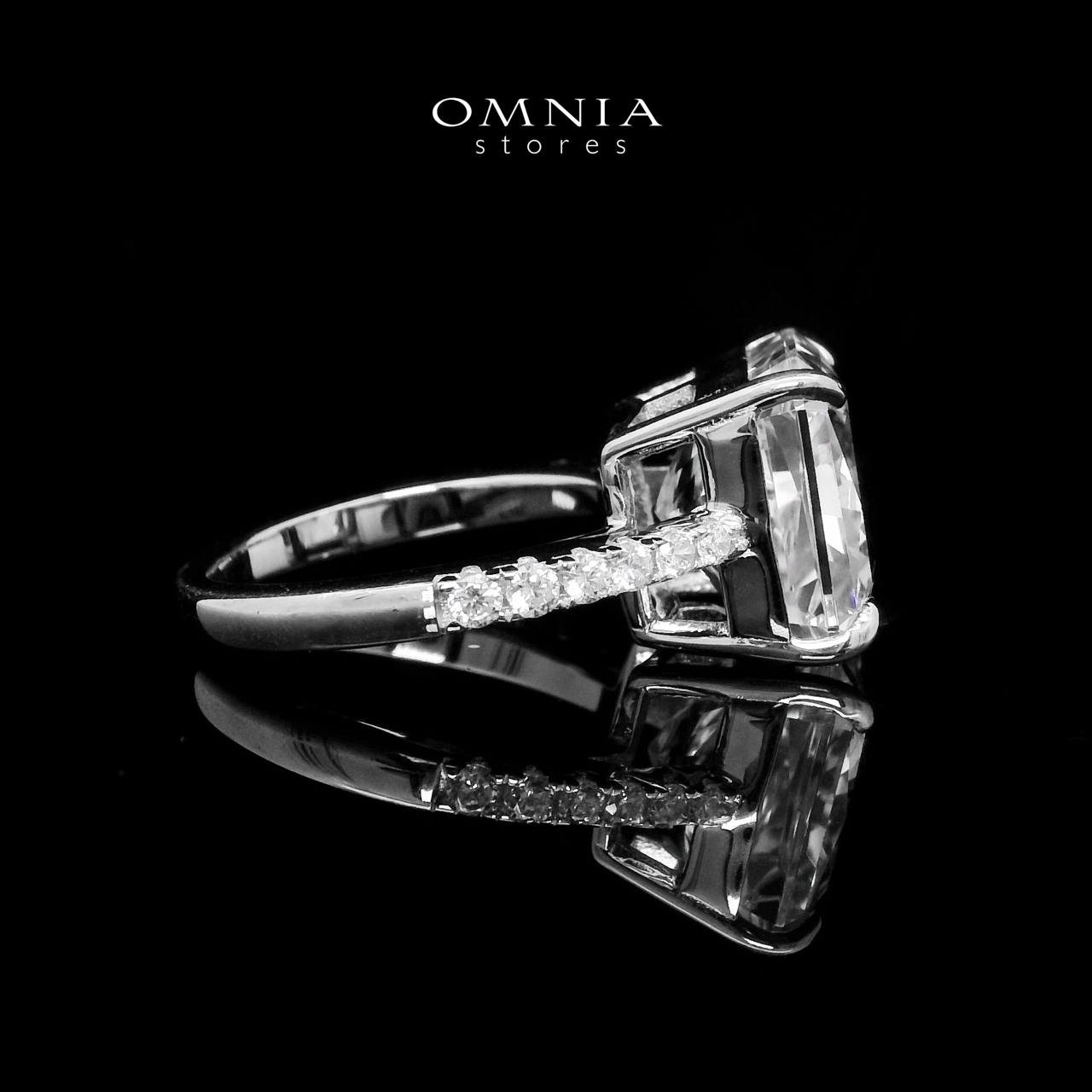 Omnia Adele White 1.25 Carat Ring In 925 Silver High Quality Simulated Diamonds