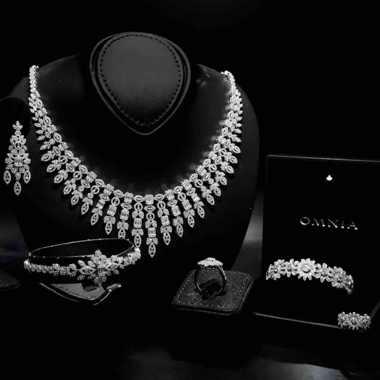 Ruqaya Silver Color Bundle Set