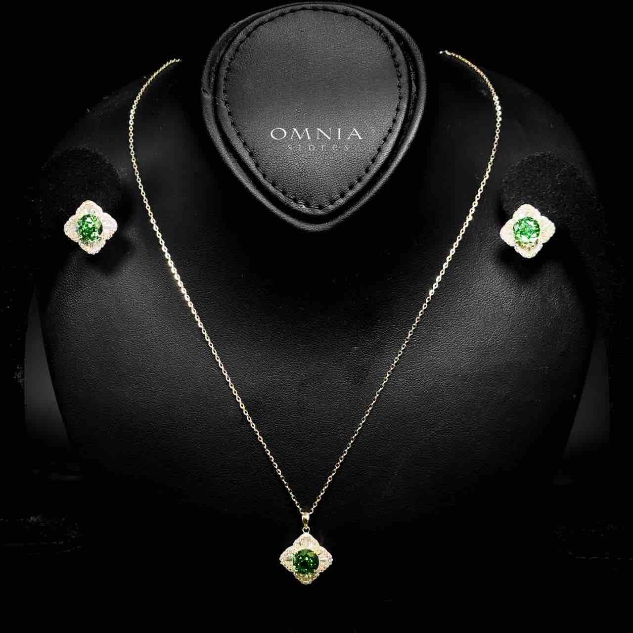 Omnia Zafira Golden Necklace and Earrings Set in 925 Silver with High-Quality Green Ice Cut Stones