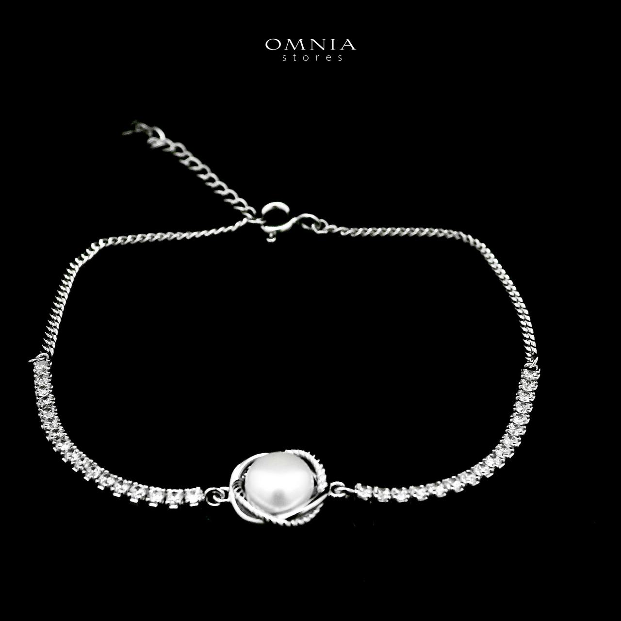 Omnia Maysam Pearl Bracelet in 925 Silver with High Quality Iced Cut Stones