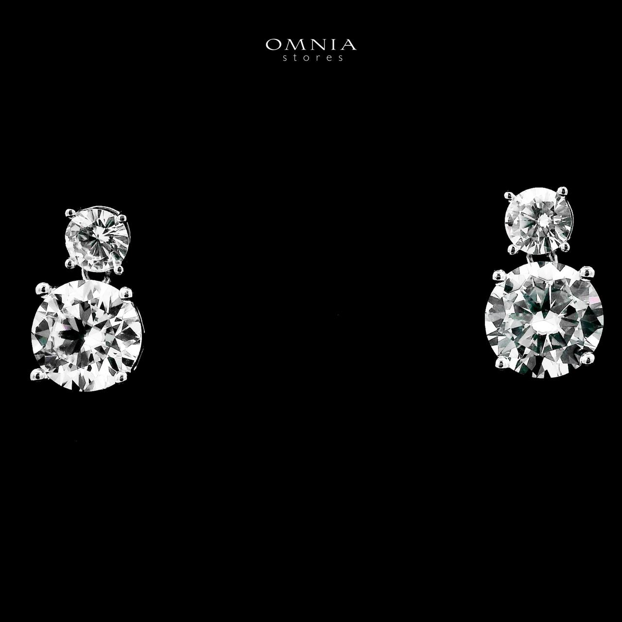 Omnia Luwaina Silver Stud Earrings in 925 Silver with High-Quality White Moissanite Stones
