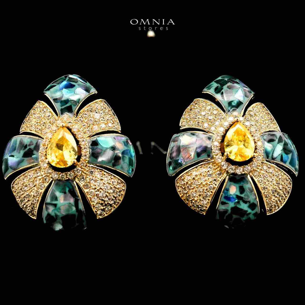 Omnia Ghaliya Golden Stud Eariings With Rhodium Plated In High Quality Zircon Stone