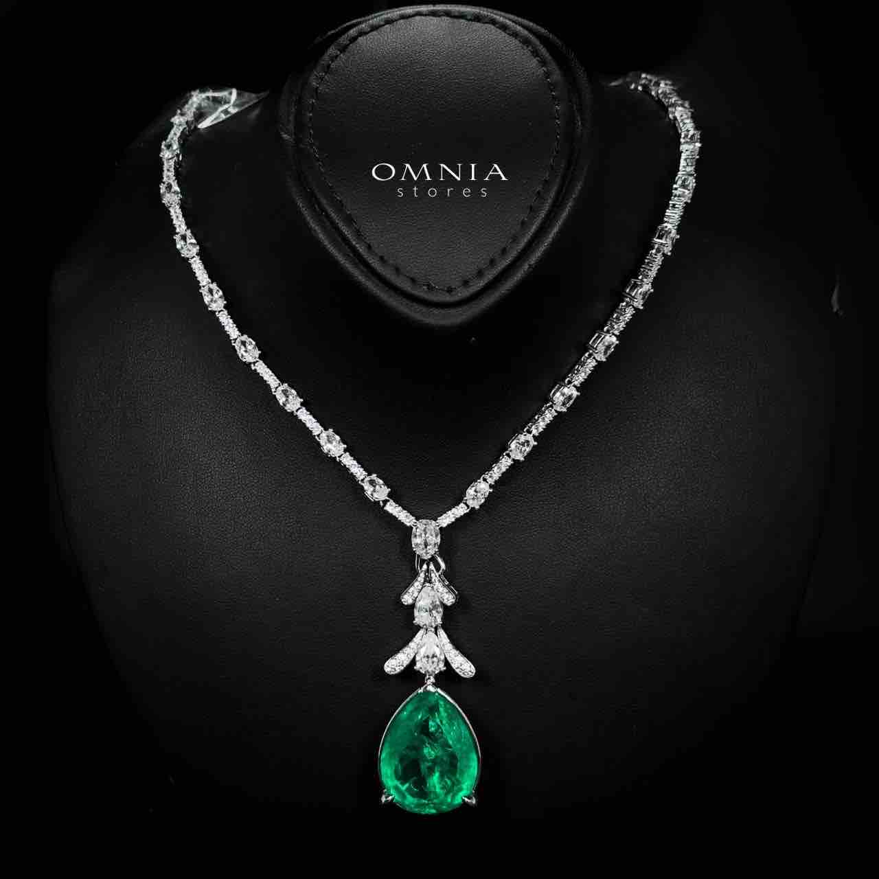 Omnia Lamees Silver Pendant Only In 925 Silver High Quality Green Lab Grown Stones - OMNIASTORES UAE
