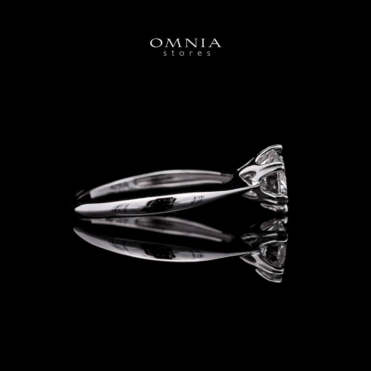 Omnia Nadine White Ring 92.5 Silver in High Quality Moissanite Stones