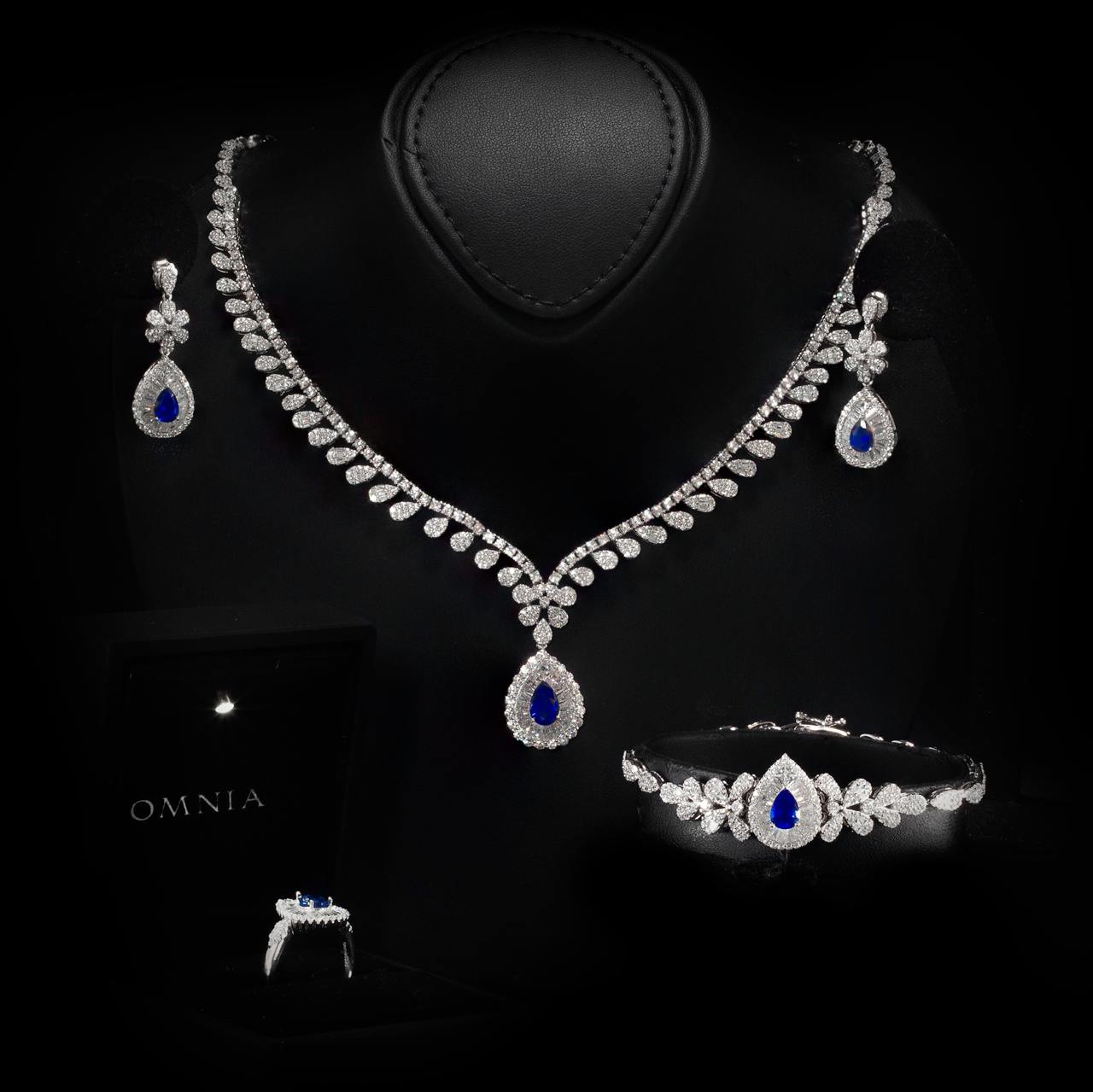 Omnia Sophia Blue Teardrop Bridal Full Set in 925 Silver with High Quality Simulated Diamonds