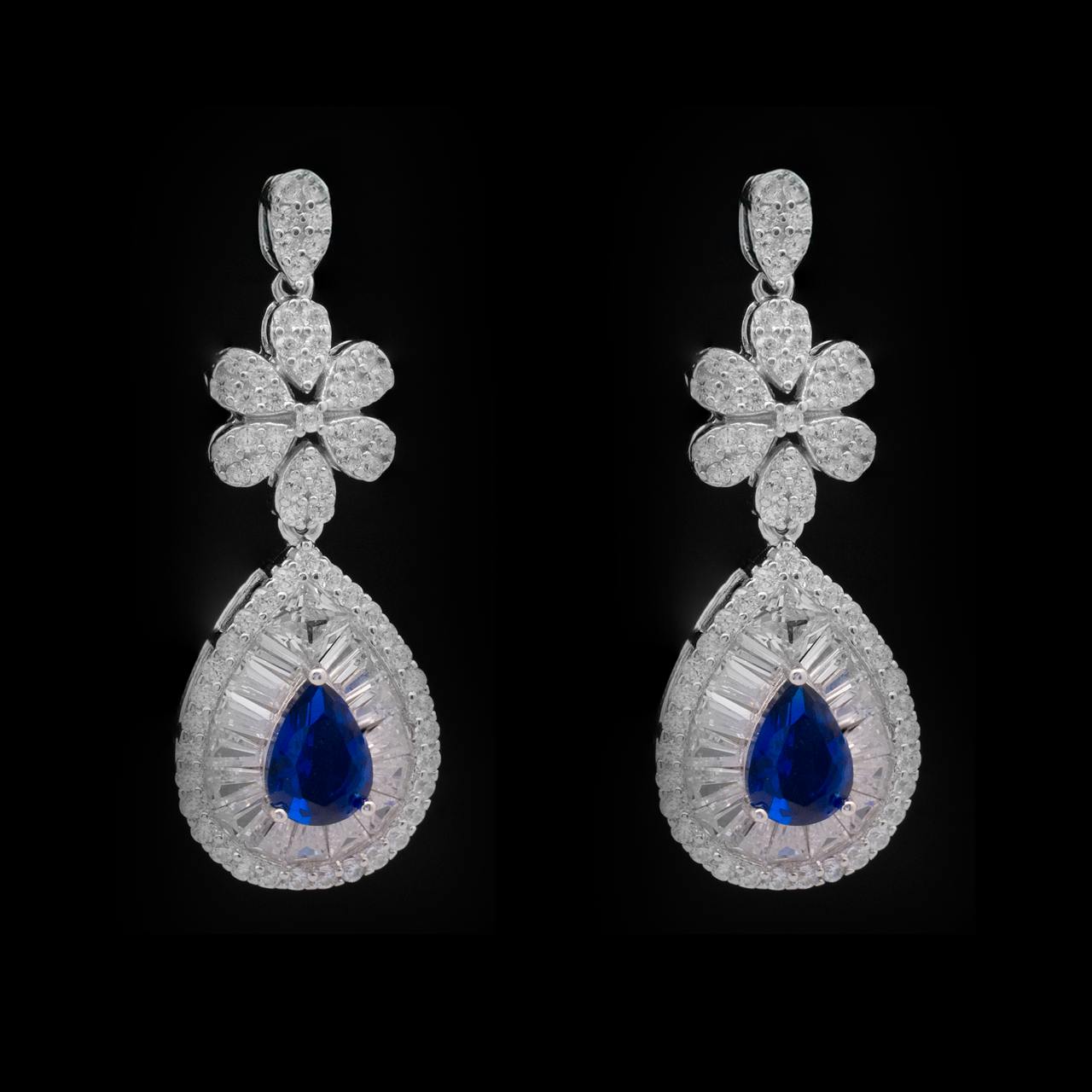 Omnia Sophia Blue Teardrop Bridal Full Set in 925 Silver with High Quality Simulated Diamonds