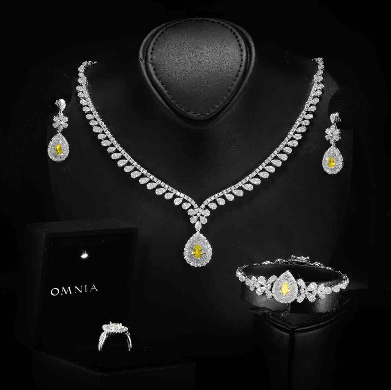Omnia Sophia Yellow Teardrop Bridal Full Set in 925 Silver with High Quality Simulated Diamonds