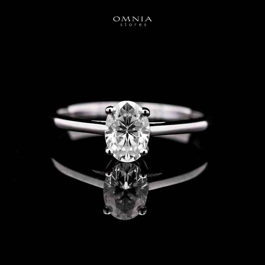 Omnia Veloura Classic Oval Moissanite Ring – Certified 925 Sterling Silver Royal Cut