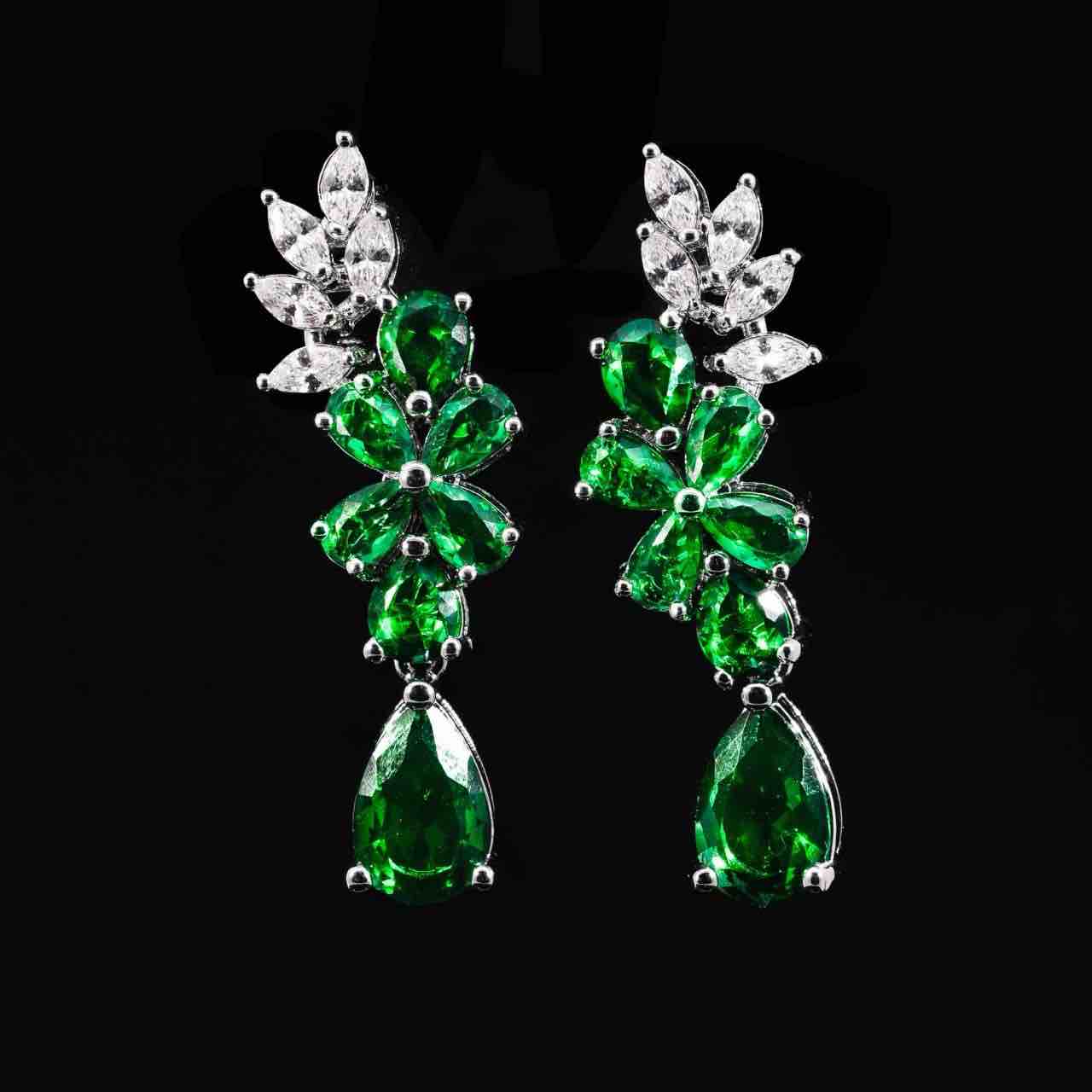 Omnia Nourah Green Luxury Bridal Full Set in High Quality Zircon Stone in Rhodium Plated - OMNIASTORES KSA