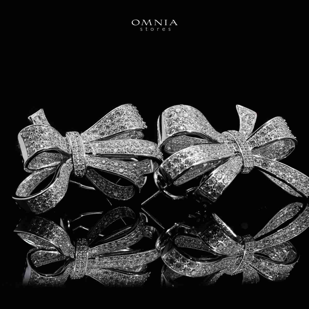 Omnia Murphy Earrings in 925 Silver Accessories High Quality Simulated Diamonds - OMNIASTORES UAE