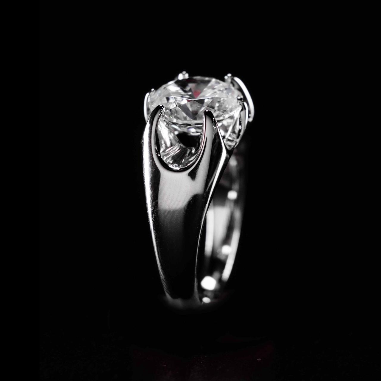 Omnia Maida Silver Ring In 925 Silver High Quality Certified Lab Crafted Stones - OMNIASTORES UAE