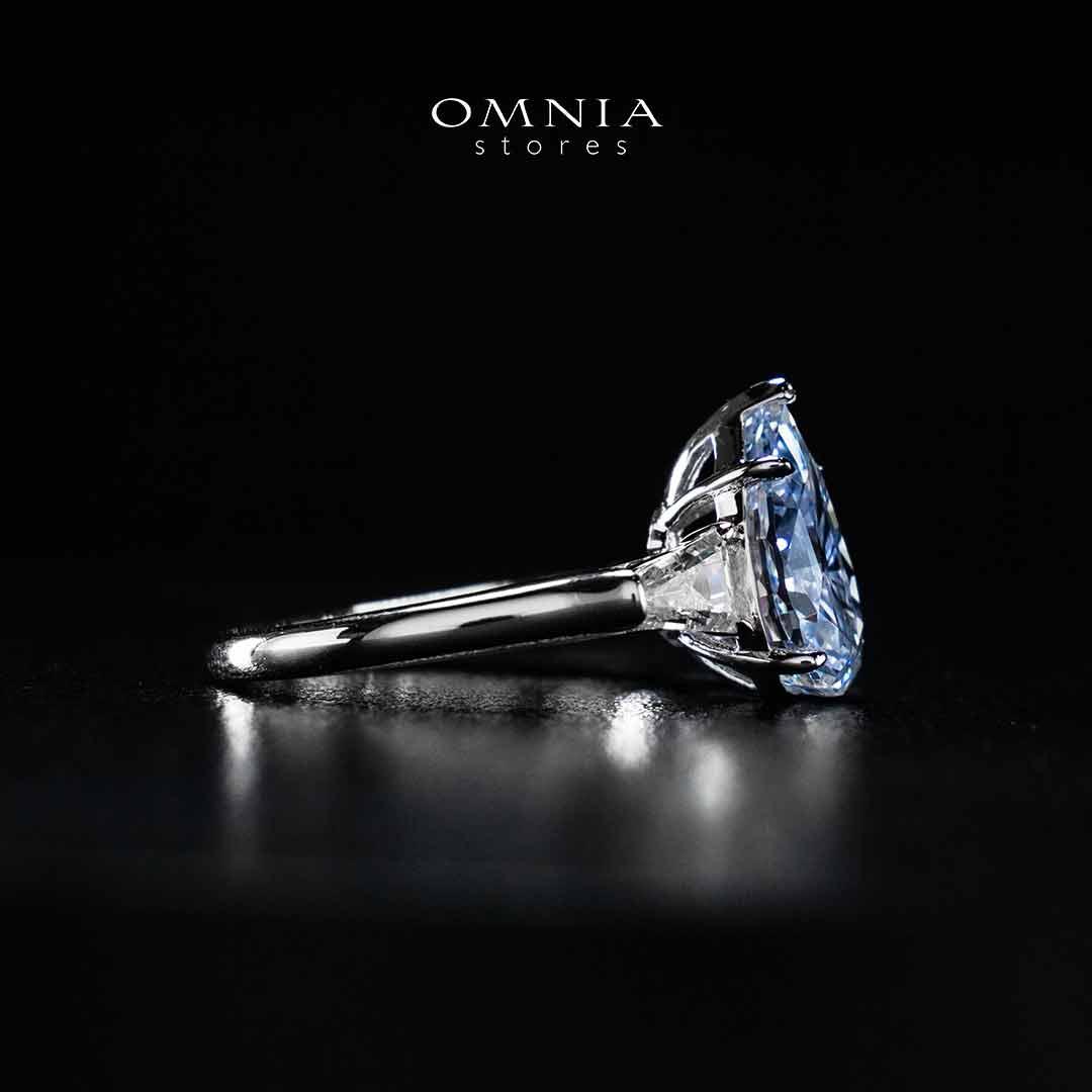 Omnia Jumanah Blue and White Silver Ring In 925 Silver High Quality Lab Crafted Stones - OMNIASTORES UAE