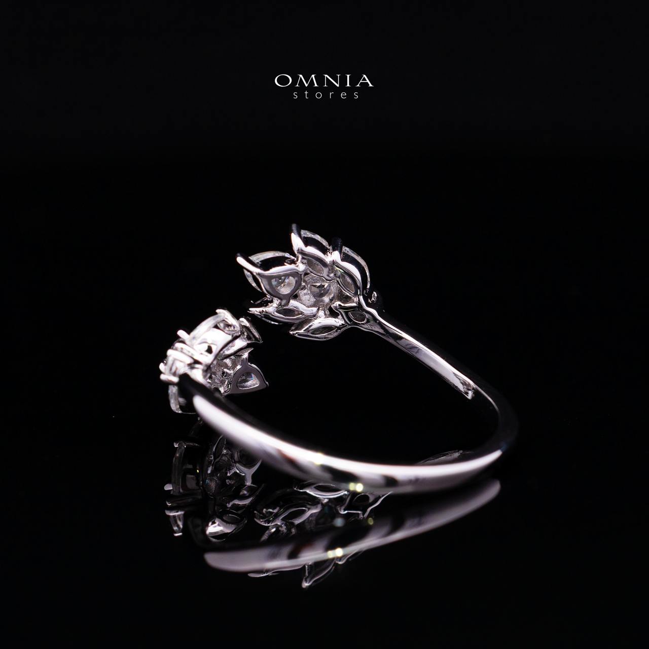 Lorraine White Leaf-Inspired Ring in 925 Silver with Premium Simulated Diamonds - OMNIASTORES KSA