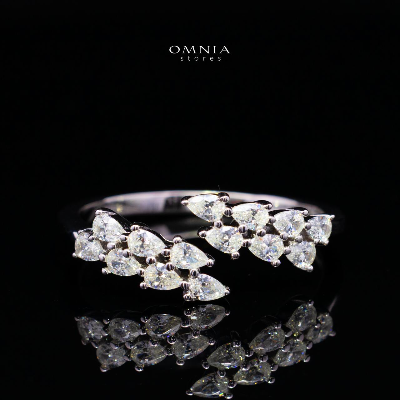 Vianna Crystal Vine Ring in 925 Silver with Premium Simulated Diamonds - OMNIASTORES KSA