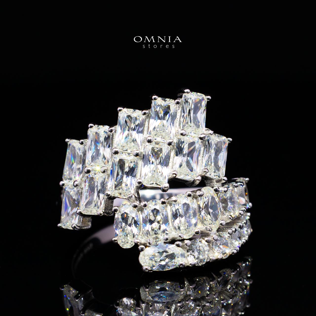 Glaiza White Ring in 925 Silver with Premium Simulated Diamonds - OMNIASTORES KSA