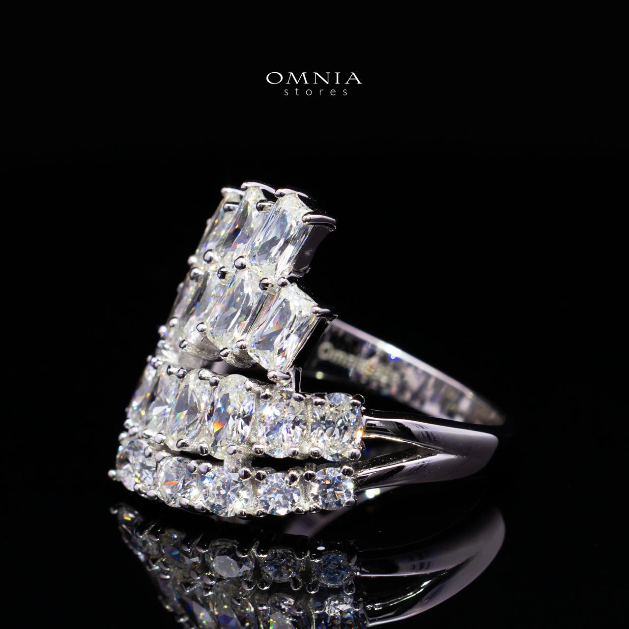 Glaiza White Ring in 925 Silver with Premium Simulated Diamonds - OMNIASTORES KSA