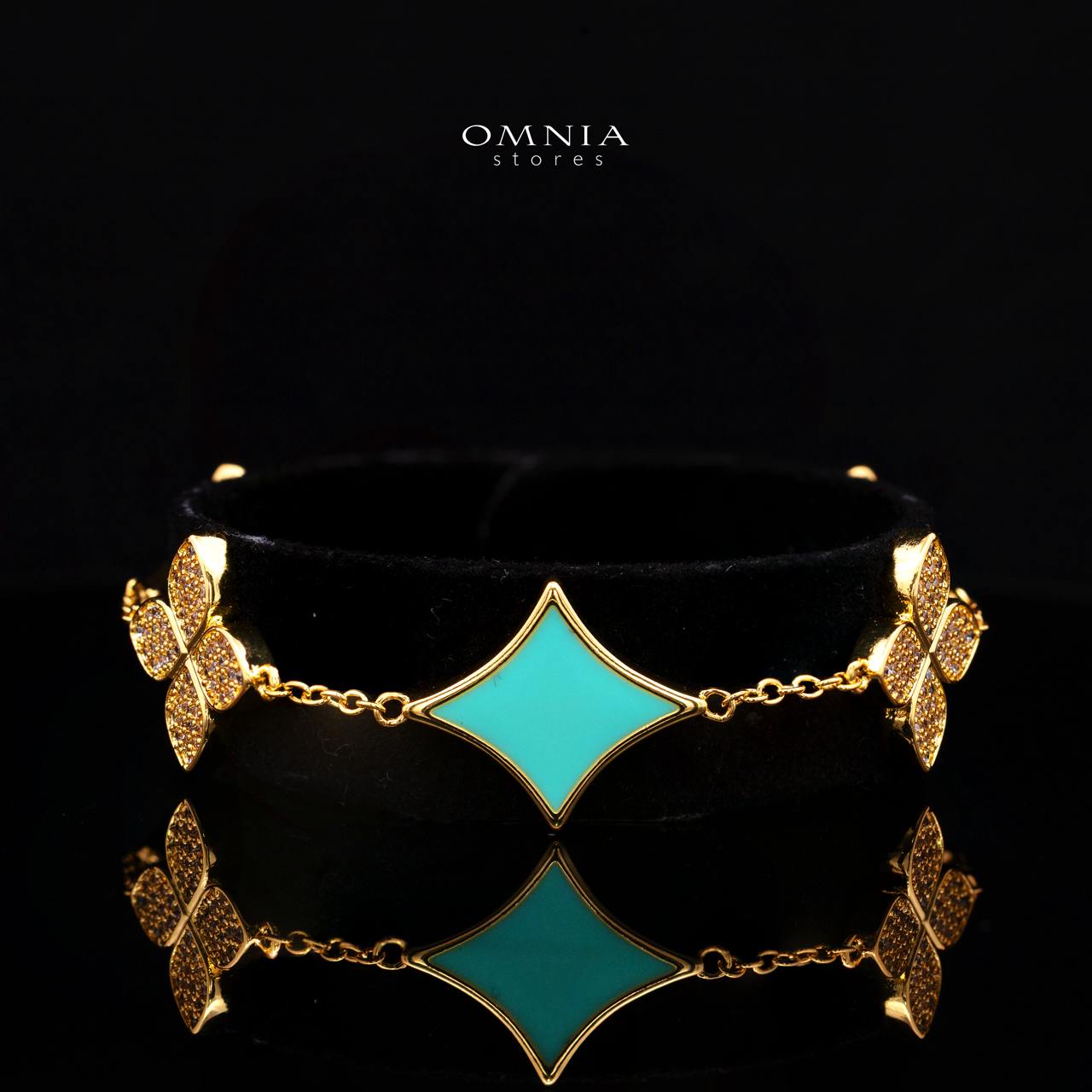 Omnia Golden Clove Turquoise Choker Full Set with High-Quality Simulated Diamonds Gold Plated - OMNIASTORES KSA