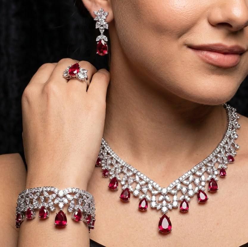 Omnia Princess Bridal Full Set with Pear-Cut White and Red High-Quality Simulated Diamonds Rhodium Plated - OMNIASTORES KSA