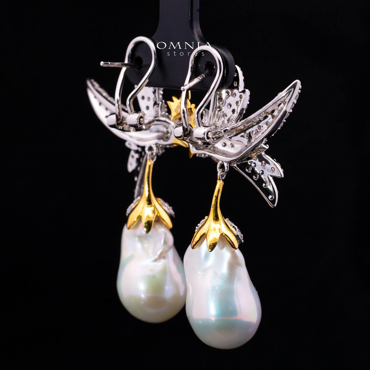 Yameera Pearl Clip-On Earrings with High-Quality Premium Simulated Diamonds in 925 Sterling Silver