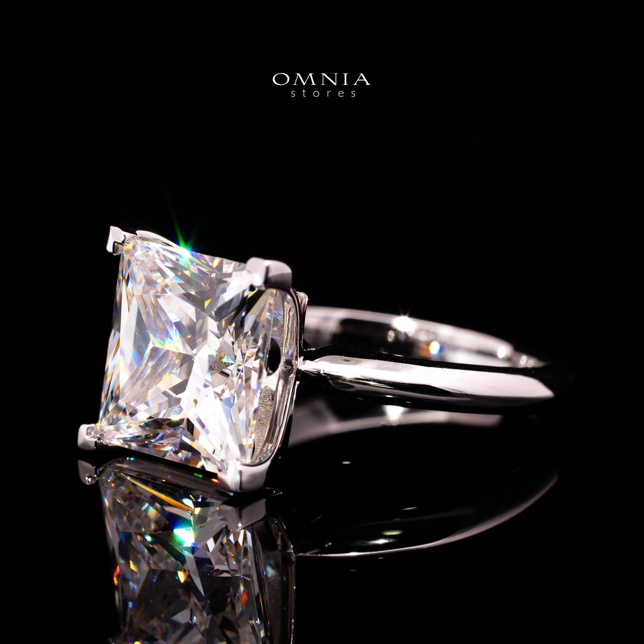 Shania Ring with Certificate, High-Quality Premium Simulated Diamonds in 925 Sterling Silver - OMNIASTORES KSA