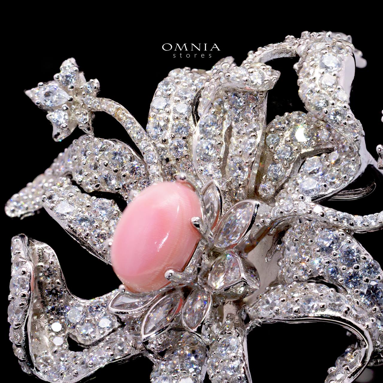Jayne Floral Brooch with High-Quality Simulated Diamonds in 925 Sterling Silver