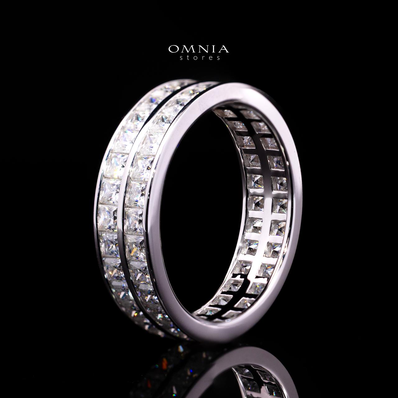 Cecilia Square-Cut Moissanite Ring 2x2mm in 925 Sterling Silver