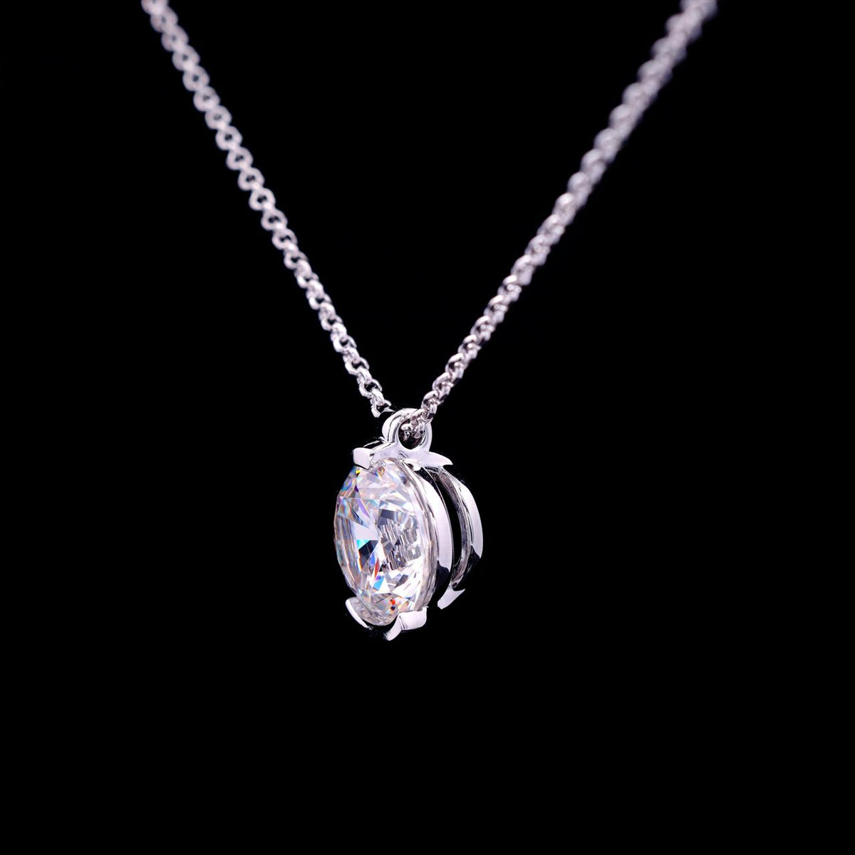 Najiyah Necklace with Certificate | High-Quality Simulated Diamonds in 925 Sterling Silver