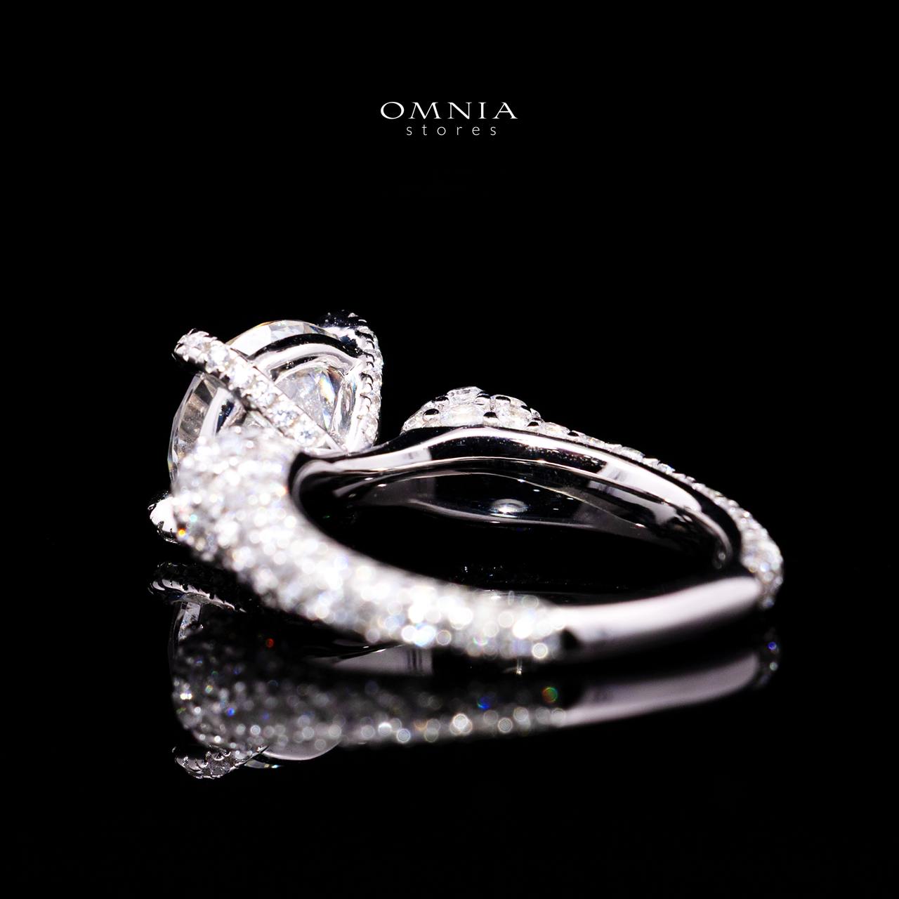 Ariyah Ring with Certified Premium Simulated Diamonds in 925 Sterling Silver - OMNIASTORES KSA