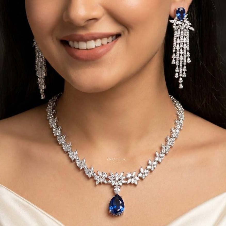 Omnia Vanya Blue Necklace & Earrings Set in 925 Silver with Pear-Cut High-Quality Simulated Diamonds - OMNIASTORES KSA