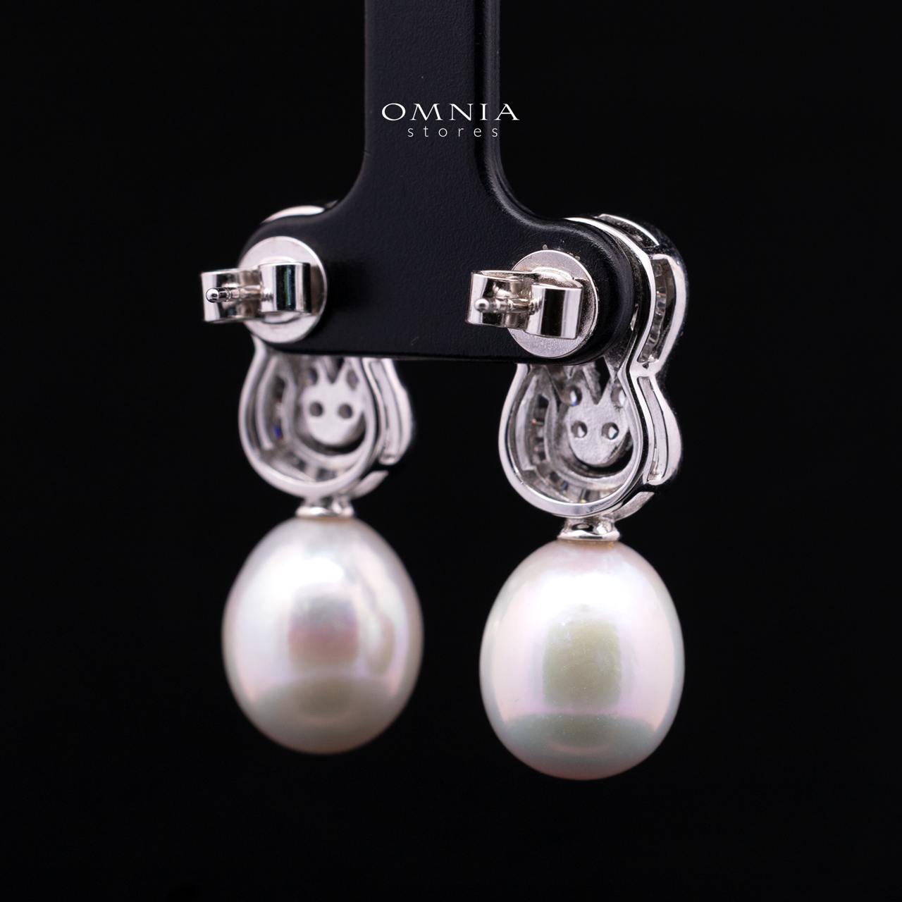 Avalina Fresh Water Pearl Earrings with Infinity Design in 925 Silver with High-Quality Simulated Diamonds