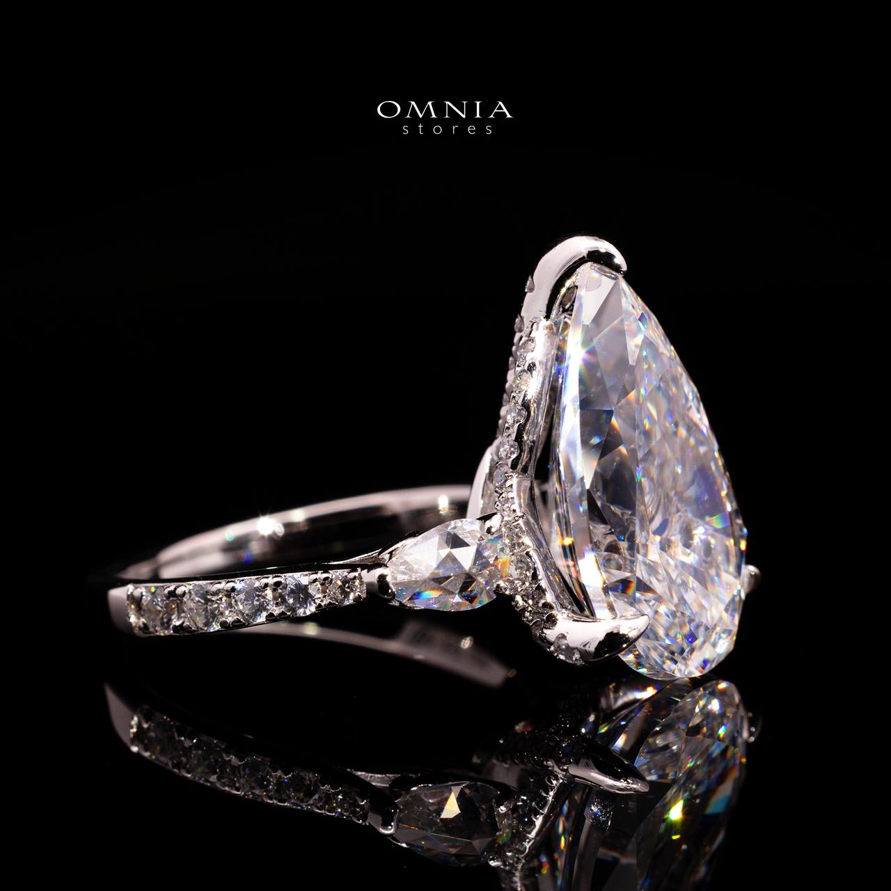 Janel Ring with Certificate, High-Quality Premium Simulated Diamonds in 925 Sterling Silver - OMNIASTORES KSA